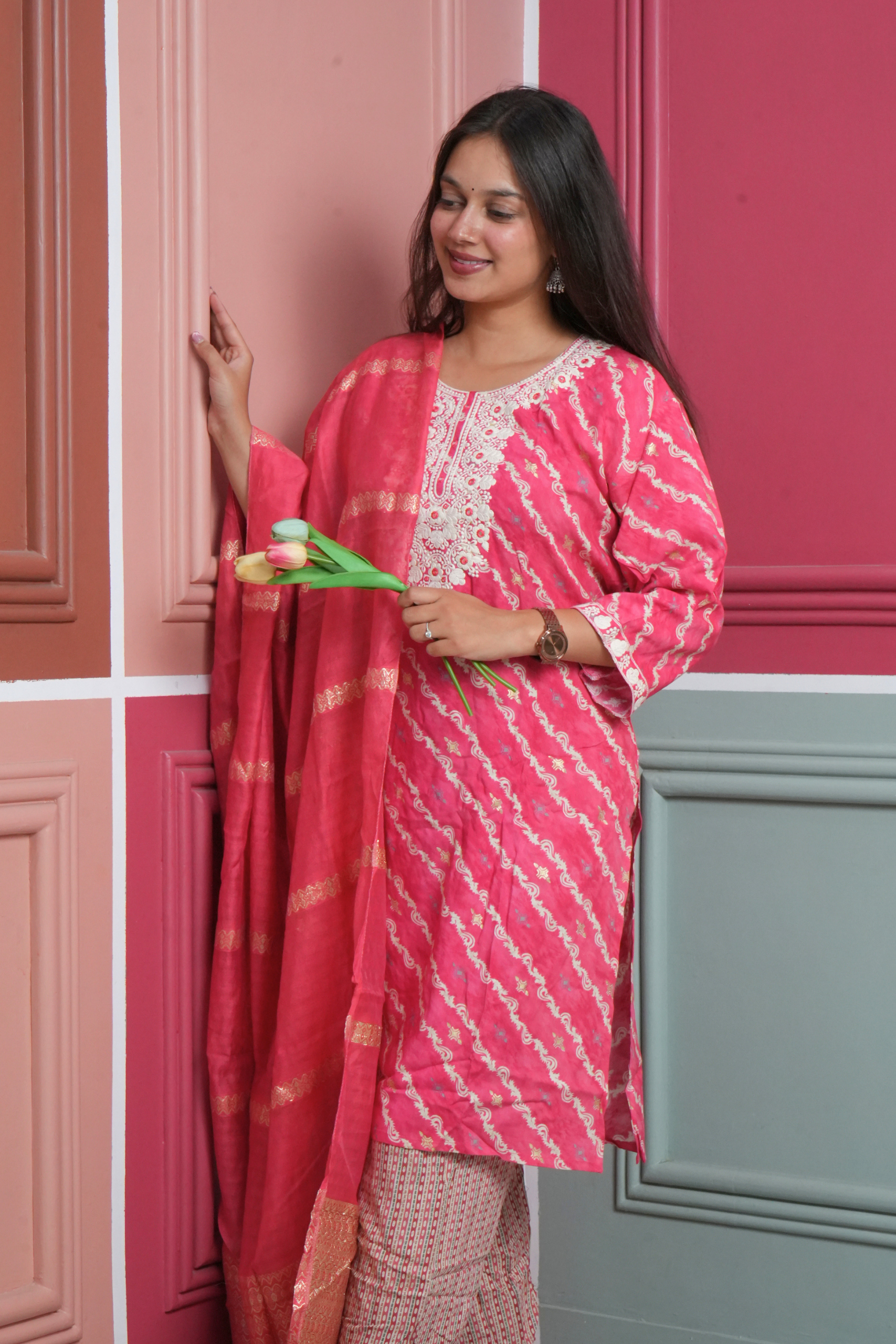 Pink Printed Ethnic Kurta Set with Dupatta